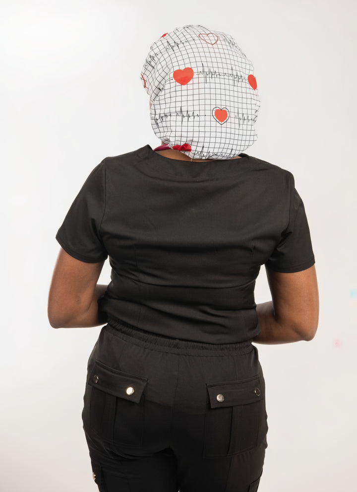Bonnet d'infirmière Heartbeat Red Heart avec doublure en satin