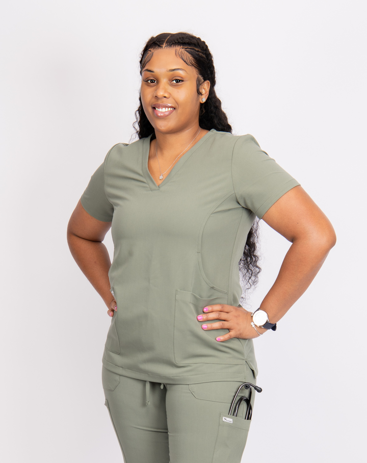 Blusa médica con 4 bolsillos de Rare-Bijoue