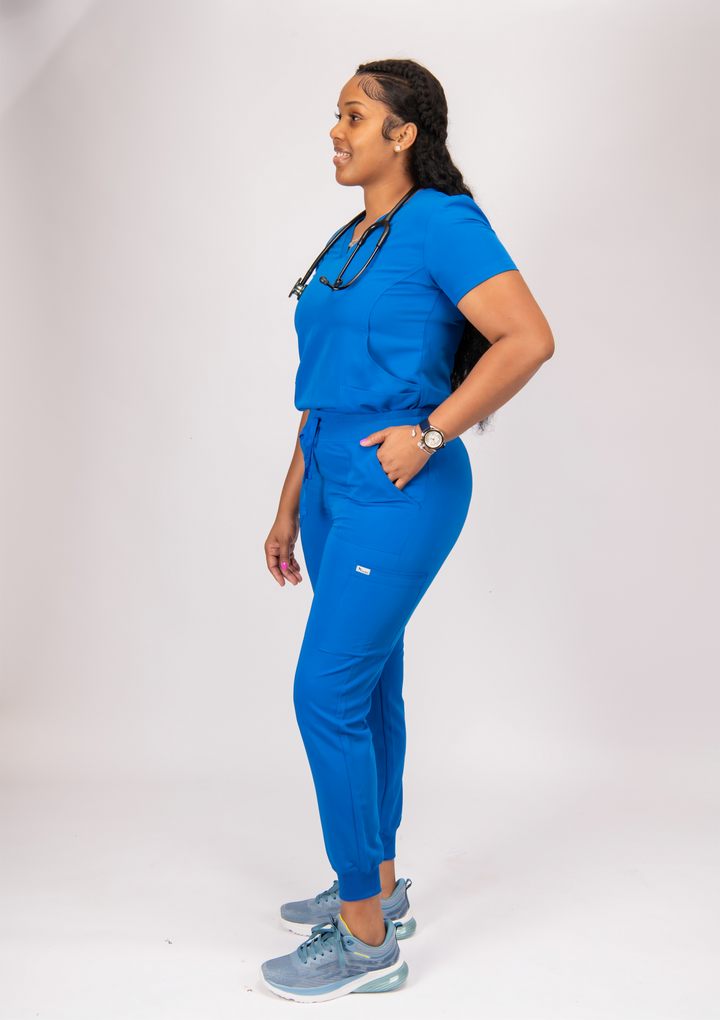 Rare-Bijoue Four-Pocket Scrub Top